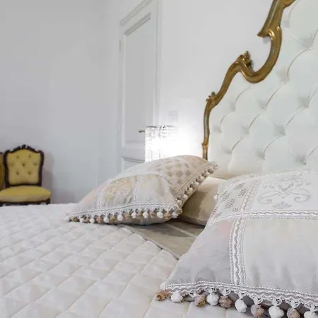 Bed & Breakfast Broncigliano Luxury 4*